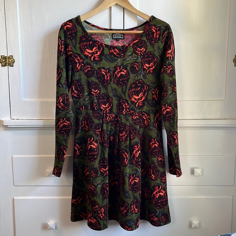 Angie long-sleeve rose print thermal dress, size S
